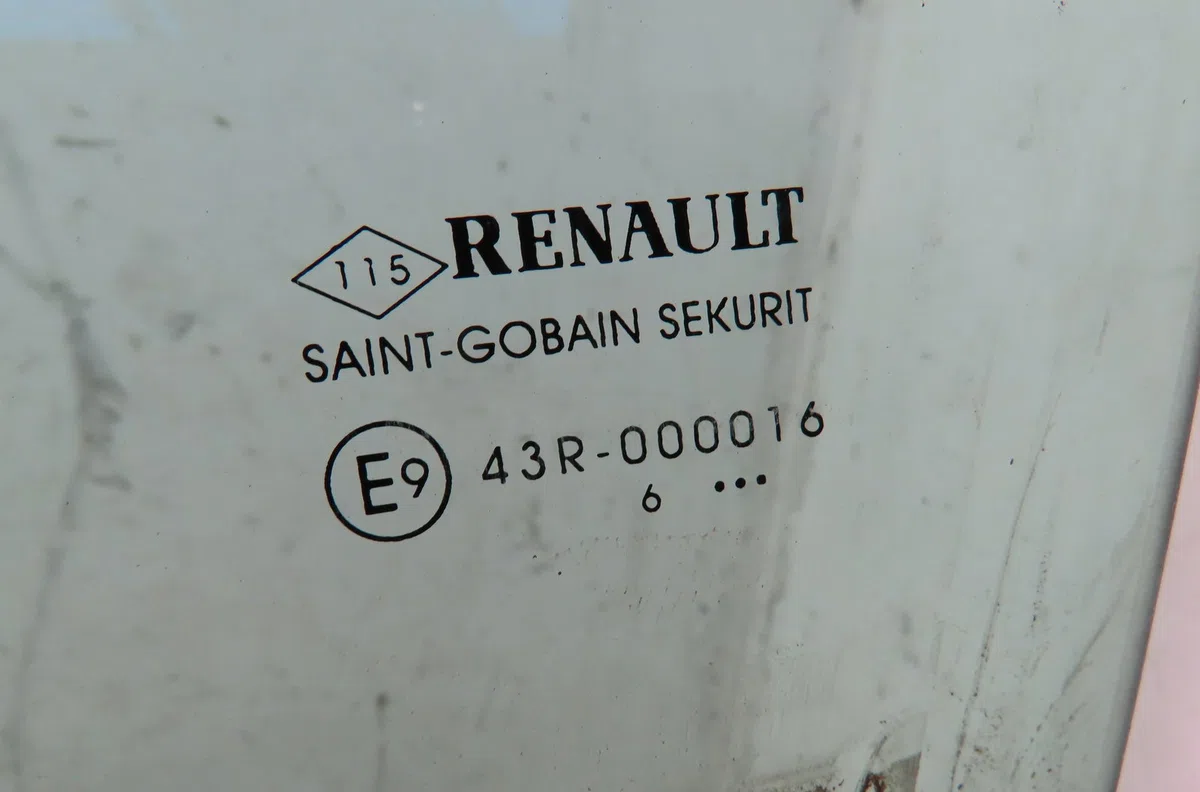 Glace porte av g Renault KADJAR (HA_, HL_) 1.6 dci 130 4x4 (2015) occasion