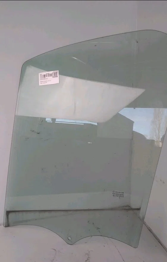 Glace porte av g Renault TRAFIC III Camionnette (FG_) 1.6 dci 120 (fgmb) (2014) occasion