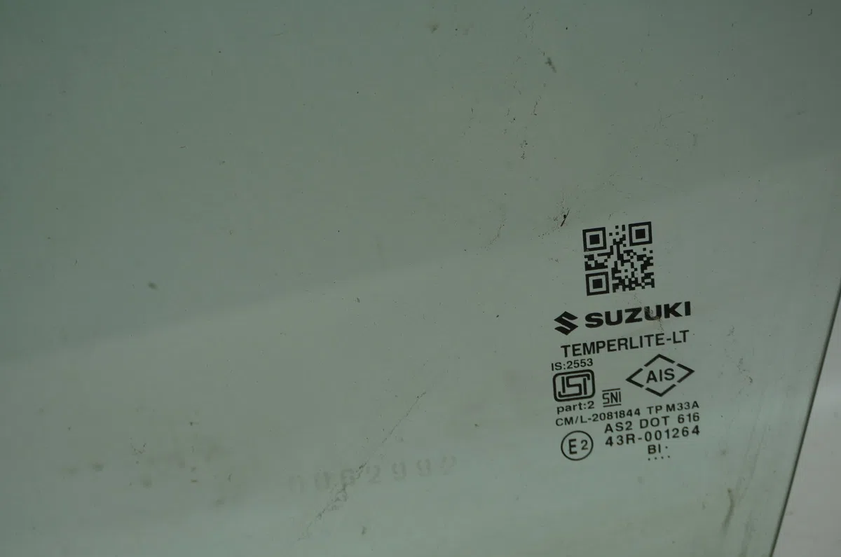 Glace porte av g Suzuki BALENO (FW, EW) 1.2 (a1k412) (2016) occasion