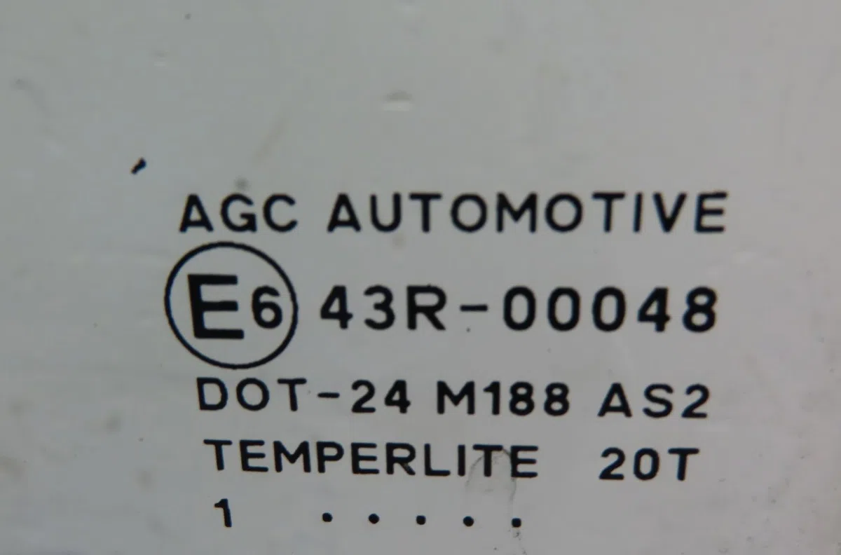 Glace porte av g Suzuki SWIFT IV (FZ, NZ) 1.2 (azh 412) (2010) occasion