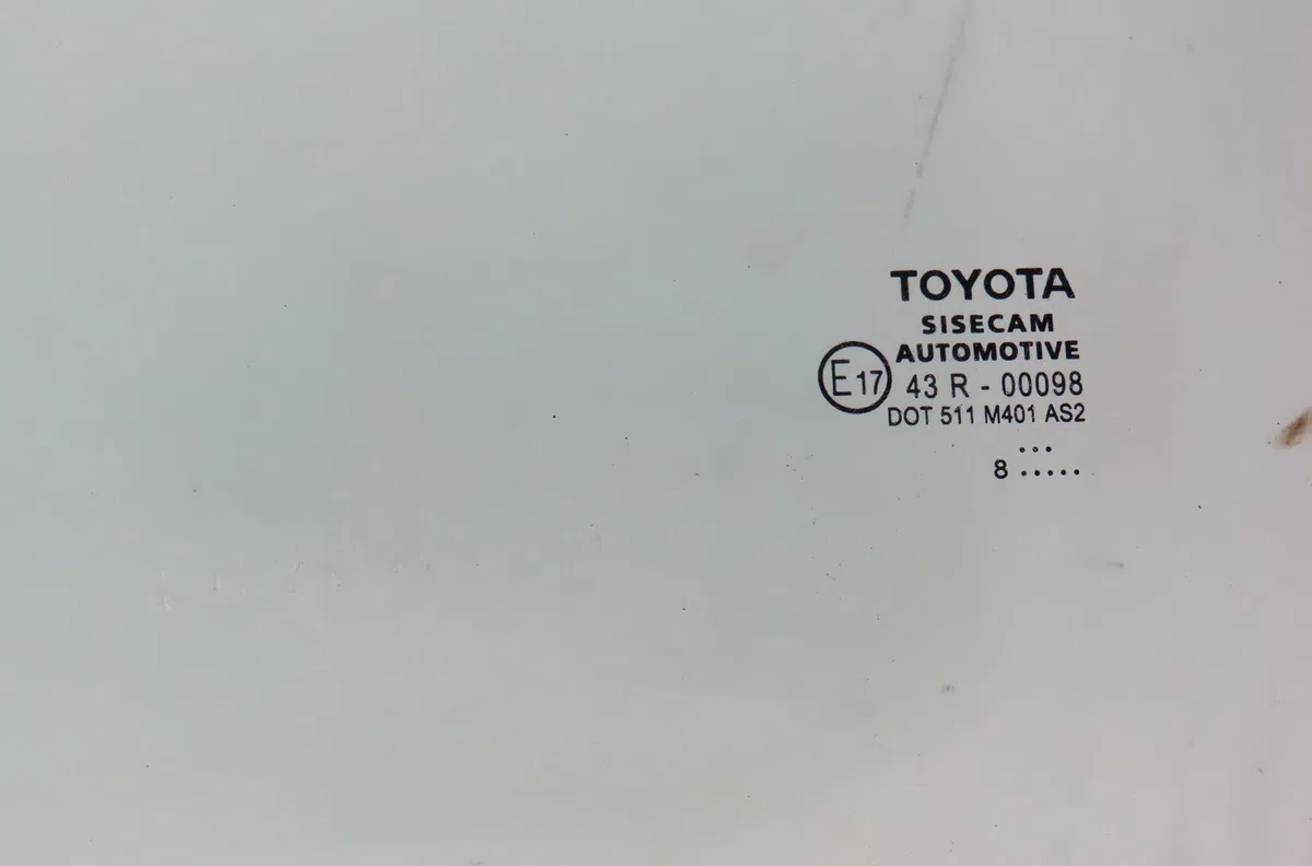 Glace porte av g Toyota C-HR (_X1_) 1.8 hybrid (zyx10_, zyx11_) (2016) occasion