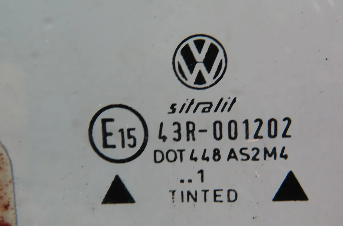 Glace porte av g Volkswagen GOLF II (19E, 1G1) 1.8 (1986-1990) occasion