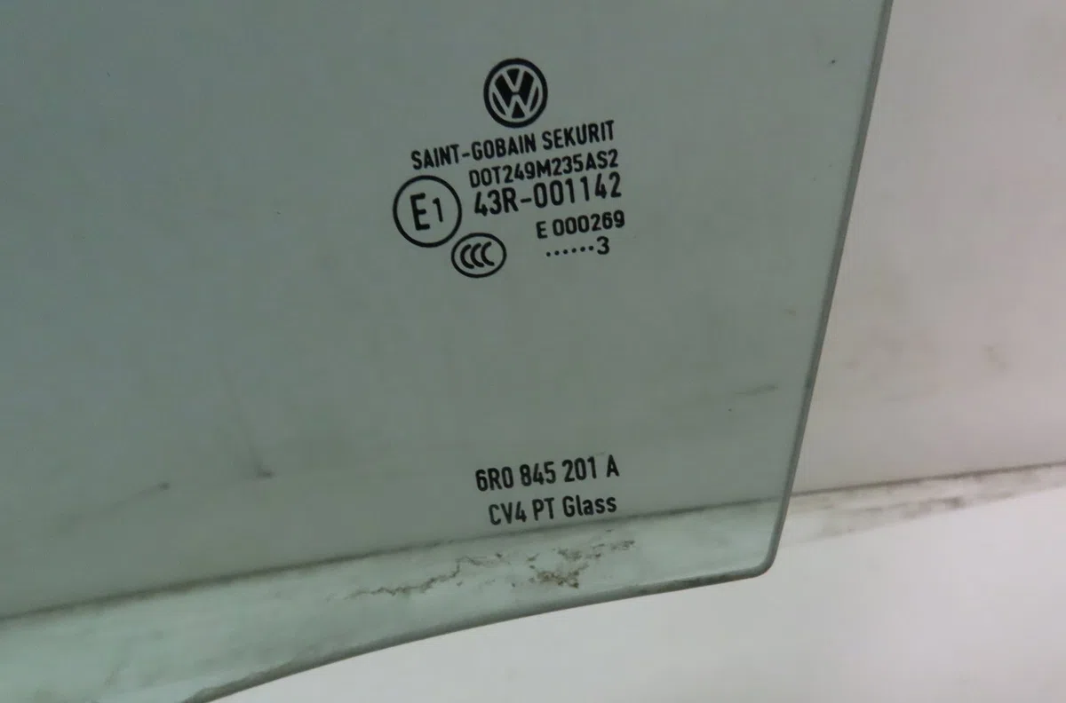 Glace porte av g Volkswagen POLO V (6R1, 6C1) 1.2 (2009) occasion