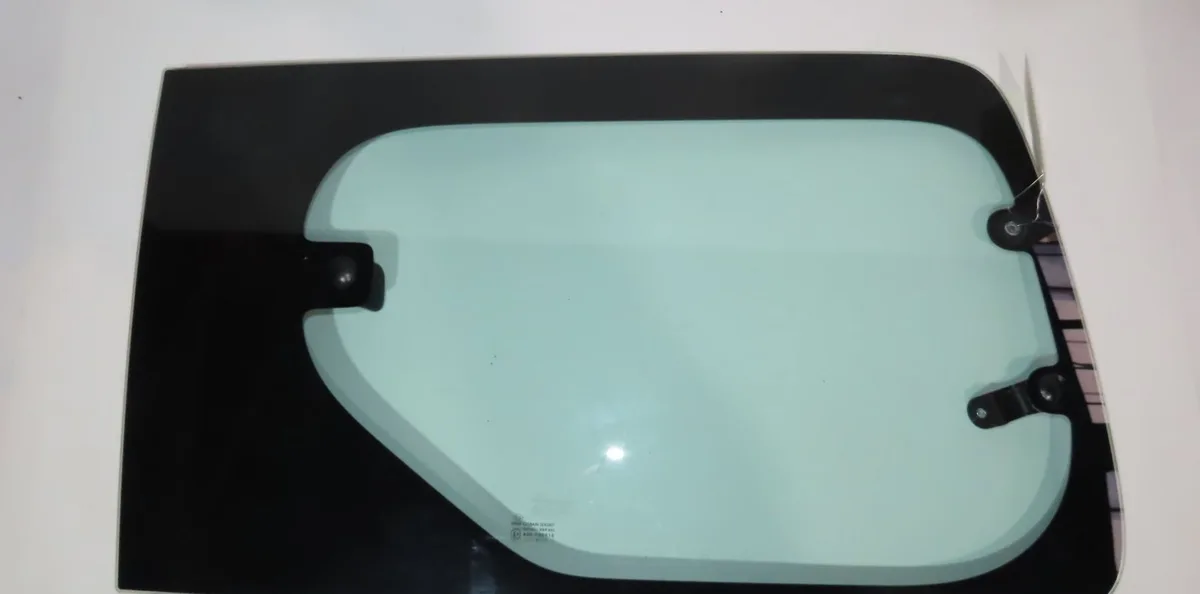 Glace porte coulissante d Dacia DOKKER Monospace (KE_) 1.5 dci - blue dci 75 (keaj, keah, kejw) (2012) occasion