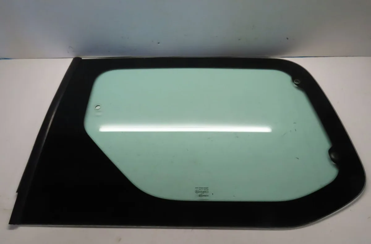 Glace porte coulissante d Peugeot PARTNER Monospace (5_, G_) 1.6 hdi 90 (2005-2015) occasion