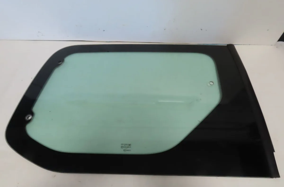Glace porte coulissante g Peugeot PARTNER Monospace (5_, G_) 1.6 hdi 90 (2005-2015) occasion
