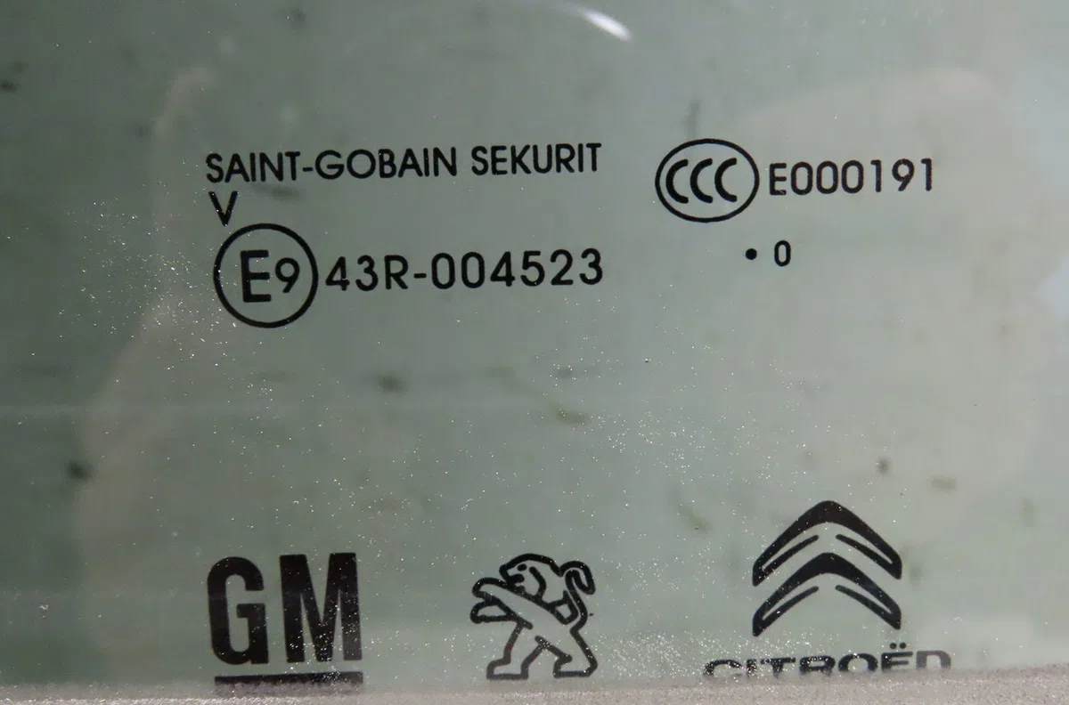 Glace porte coulissante g Peugeot RIFTER 1.5 bluehdi 130 (2018) occasion