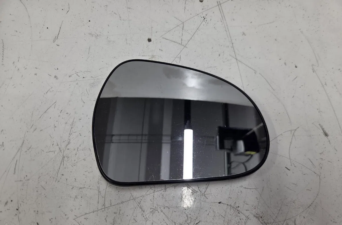 Glace retroviseur exterieur droit PEUGEOT 207 PHASE 1 occasion