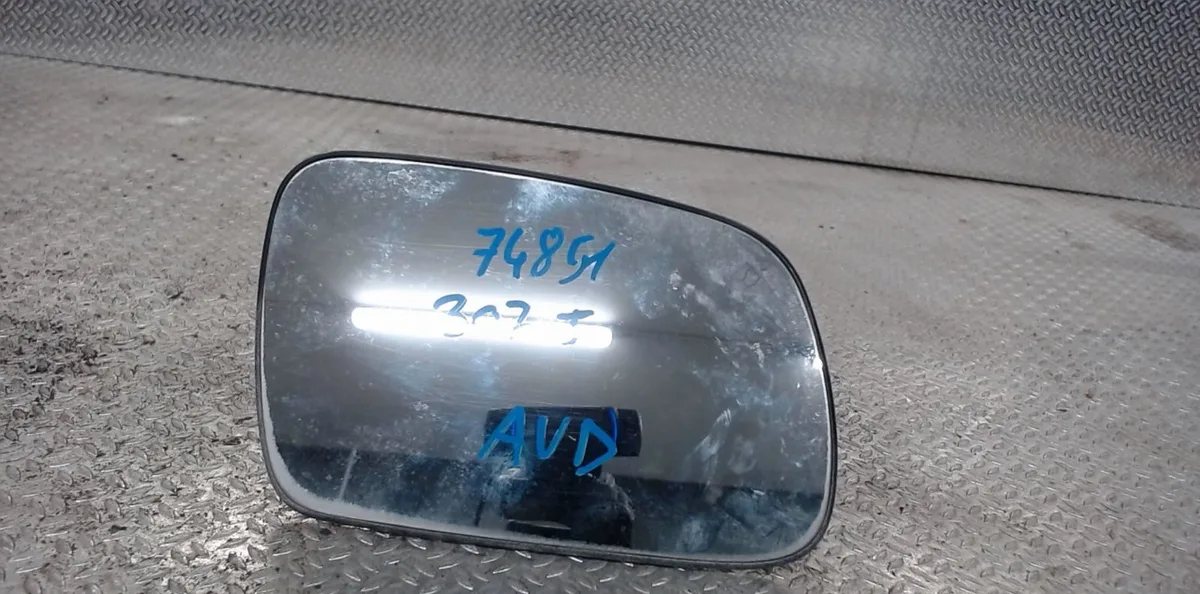 Glace retroviseur exterieur droit PEUGEOT 307 PHASE 2 occasion
