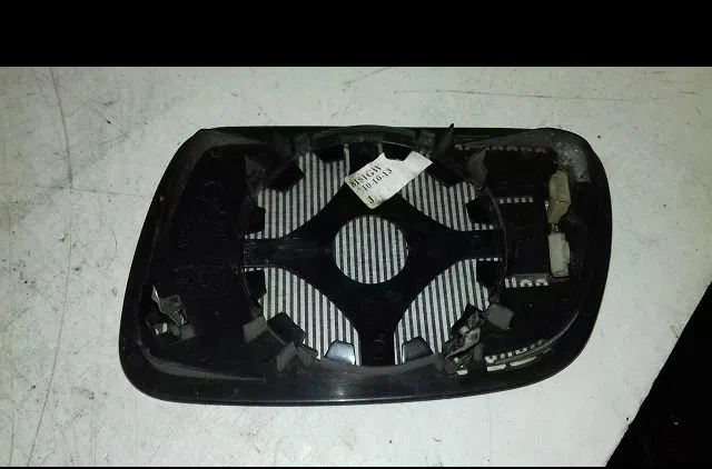 Glace  retroviseur exterieur droit Peugeot 407 (6D_) 2.0 16v (6drfjc, 6drfje, 6drfjf) (2005-2010) occasion