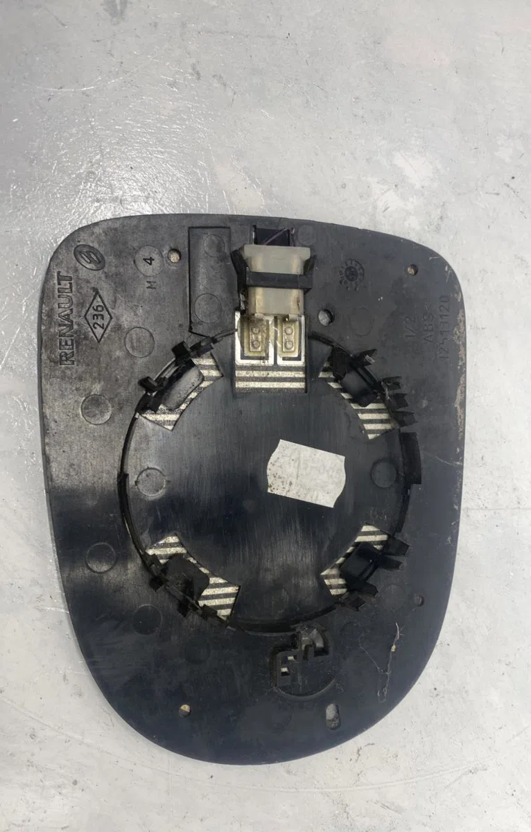 Glace  retroviseur exterieur droit Renault CLIO III (BR0-1, CR0-1) 1.5 dci (br17, cr17) (2005-2012) 5 portes occasion