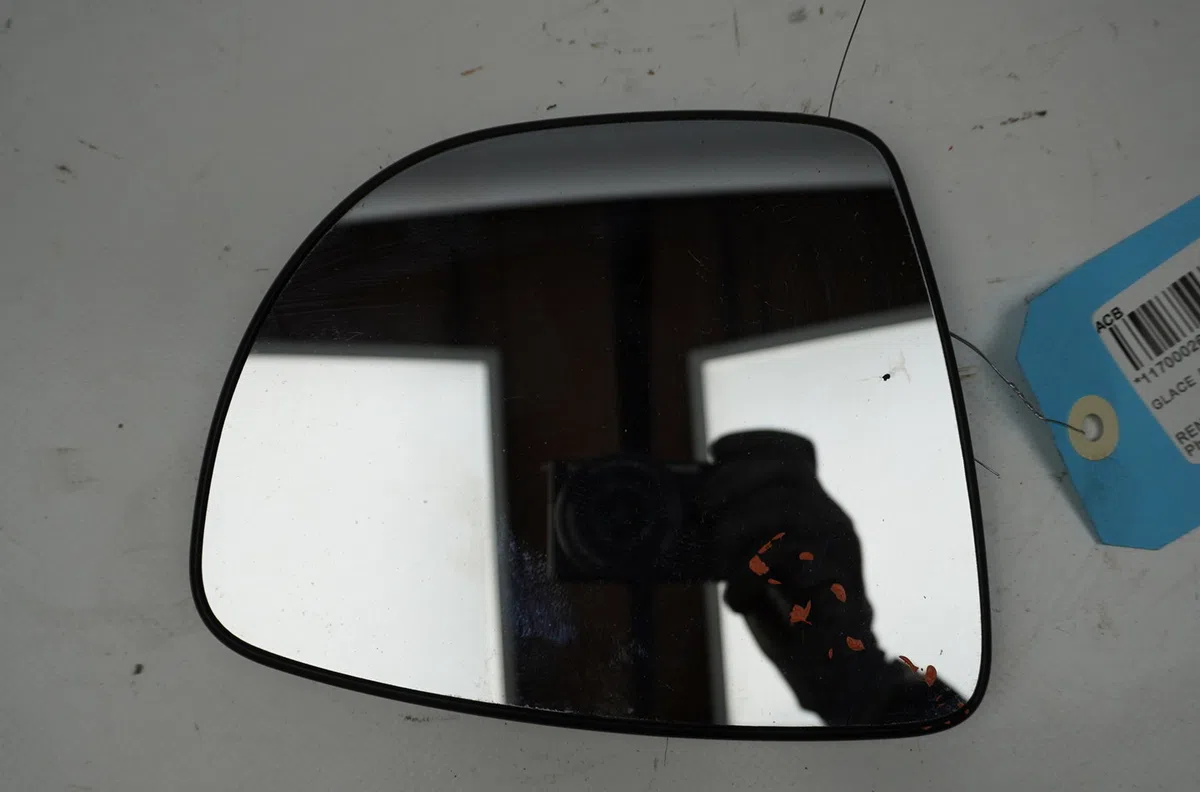 Glace retroviseur exterieur droit Renault CLIO IV (BH_) 1.5 dci 90 (2012) 5 portes occasion