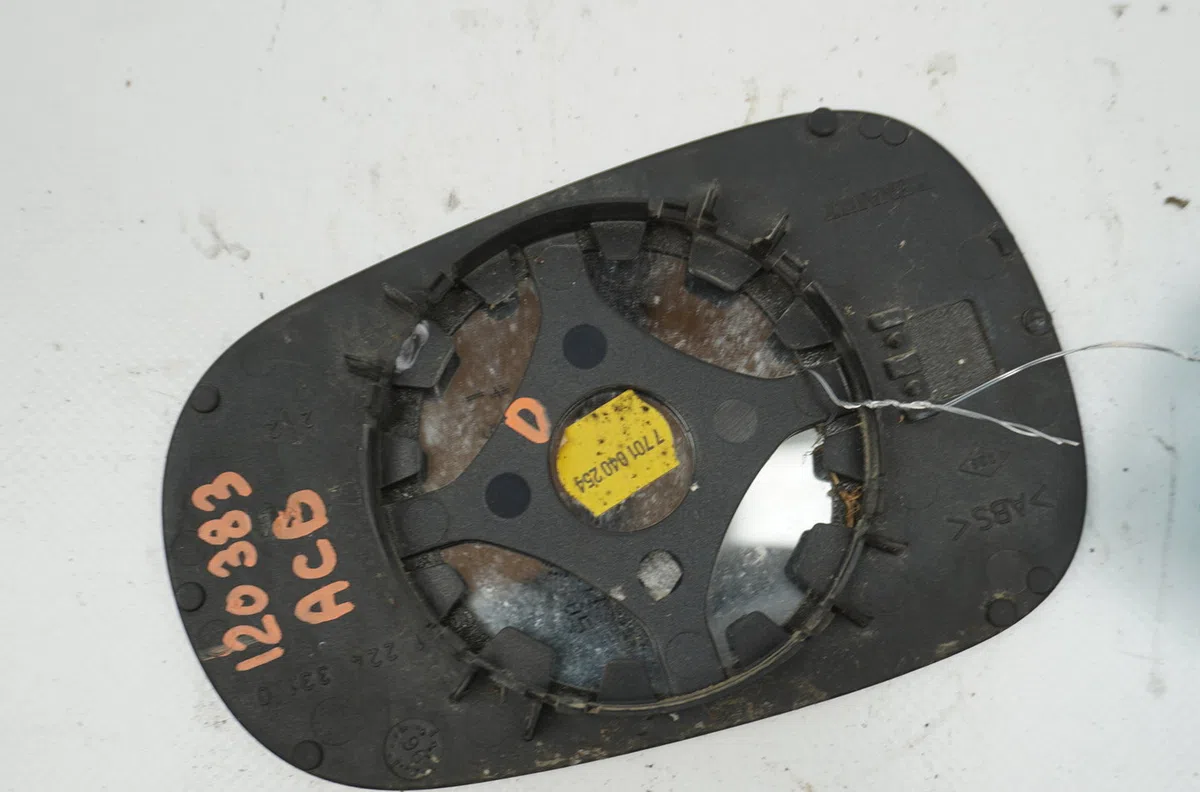 Glace  retroviseur exterieur droit Renault MEGANE I (BA0-1_) 1.9 dti (ba08, ba0n) (1997-2001) occasion