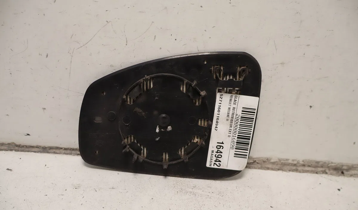 Glace  retroviseur exterieur droit Renault MEGANE III 3-5 portes (BZ0-1_, B3_) 1.5 dci (2009) occasion