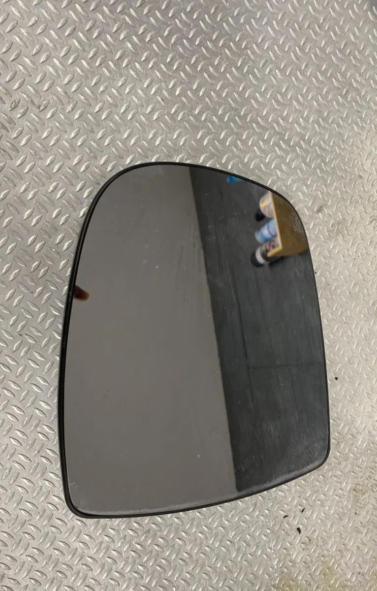 Glace  retroviseur exterieur droit RENAULT TRAFIC 2  TRAFIC 2 PHASE 2 occasion