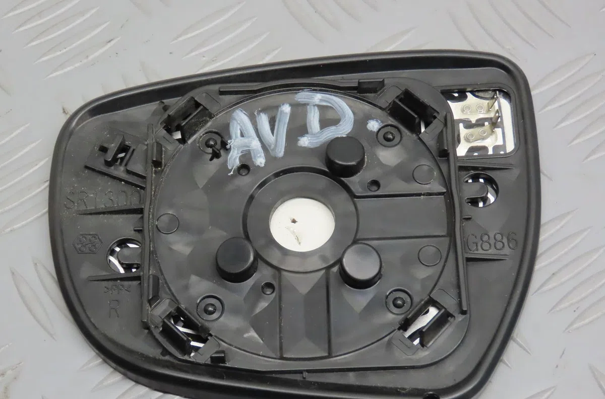Glace  retroviseur exterieur droit Suzuki IGNIS III (MF) 1.2 hybrid allgrip (atk412) (2016) occasion