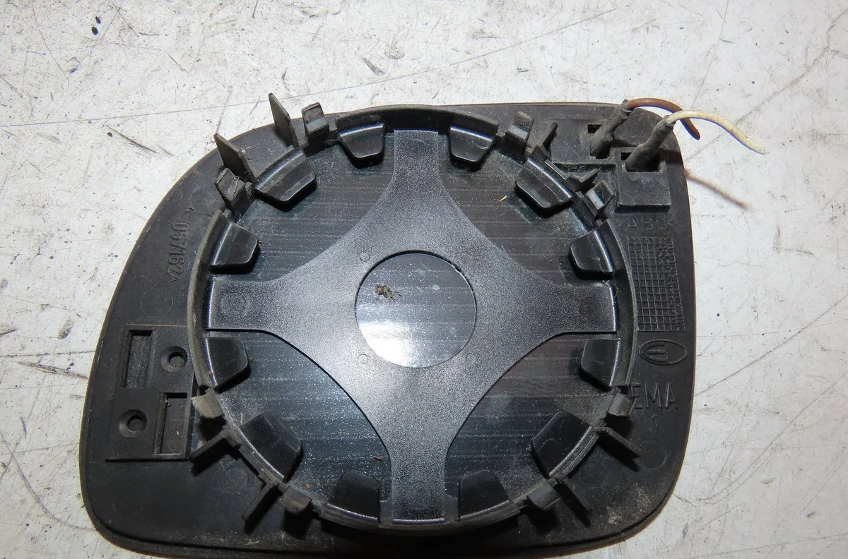 Glace  retroviseur exterieur droit Volkswagen GOLF IV (1J1) 1.9 tdi (1997-2004) occasion