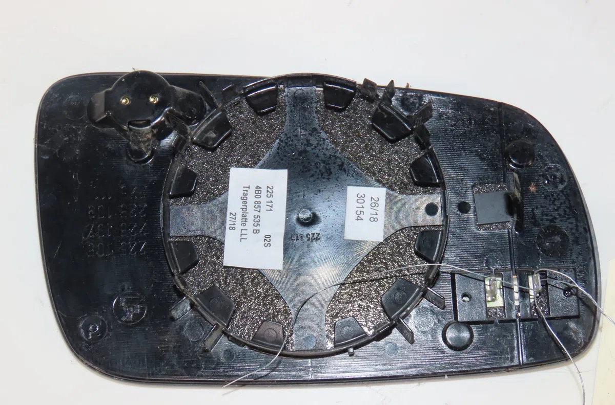 Glace  retroviseur exterieur gauche Audi A3 (8L1) 1.6 (1996-2003) occasion