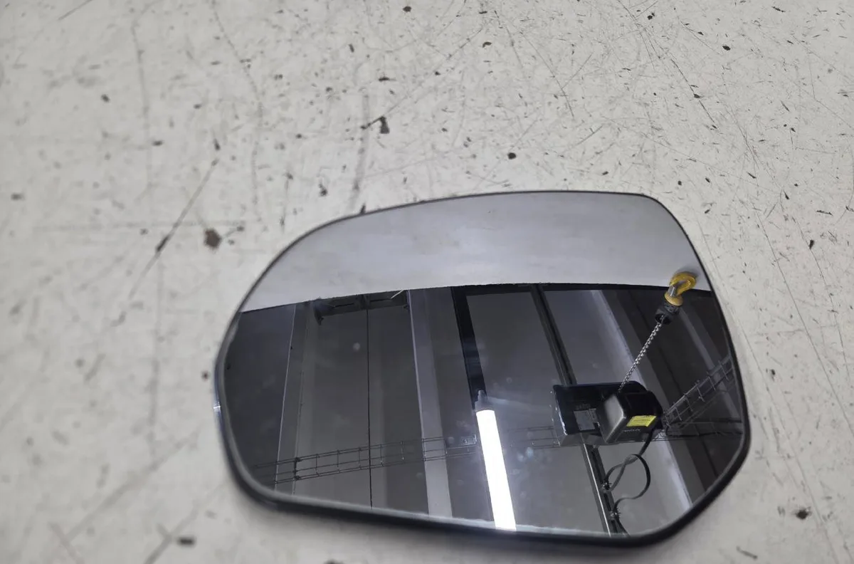 Glace retroviseur exterieur gauche CITROEN C3 PICASSO PHASE 1 occasion