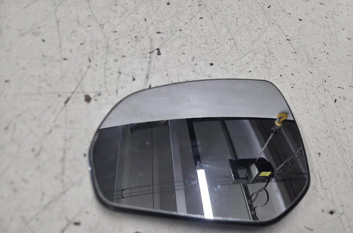 Glace  retroviseur exterieur gauche CITROEN C3 PICASSO PHASE 1 occasion