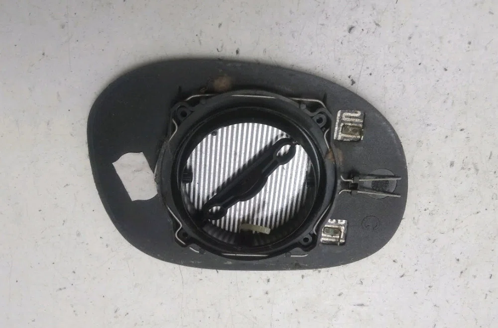 Glace  retroviseur exterieur gauche Citroen XSARA PICASSO (N68) 1.6 hdi (2004-2011) 5 portes occasion