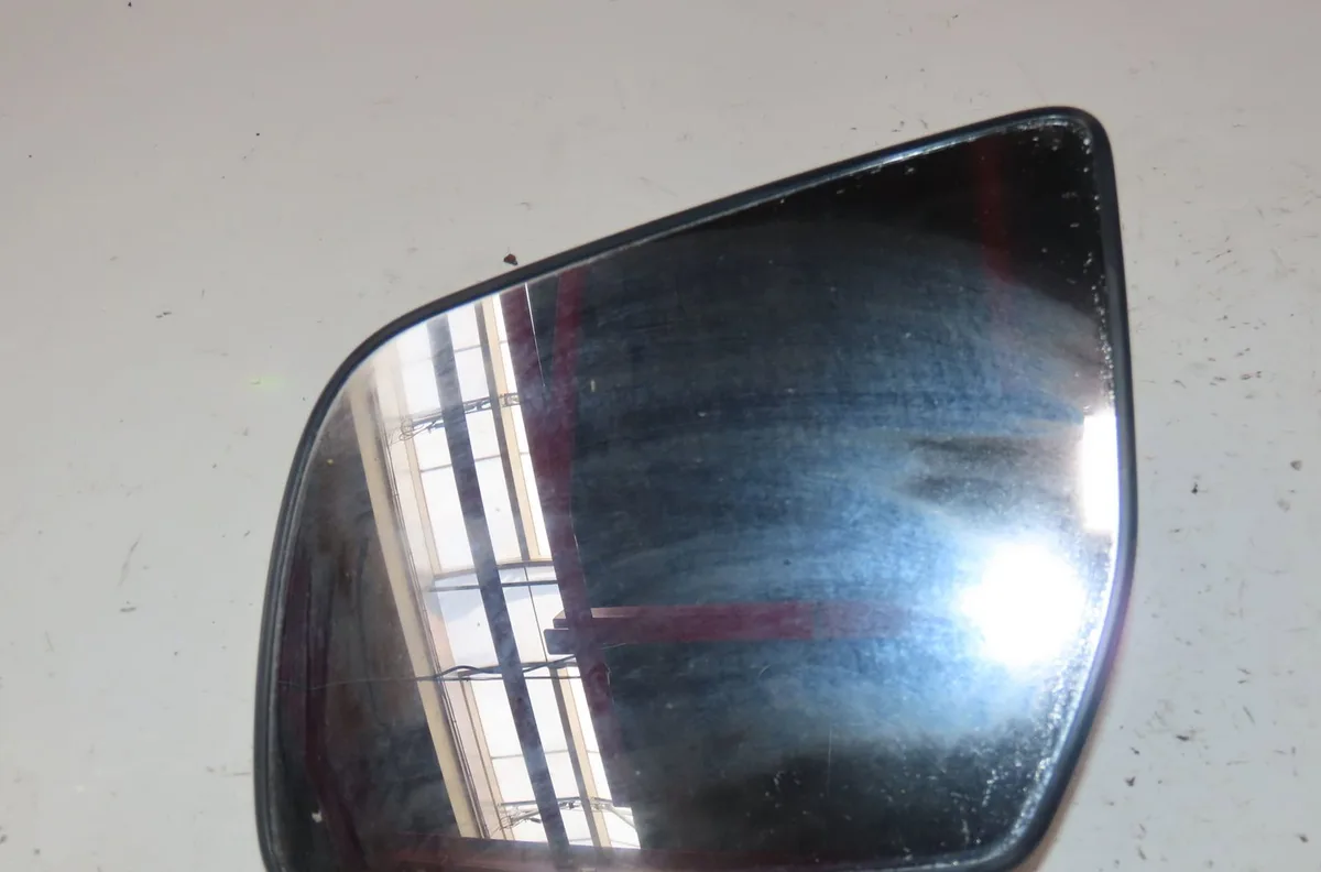 Glace  retroviseur exterieur gauche Ford RANGER (TKE) 3.2 tdci 4x4 (2011) occasion