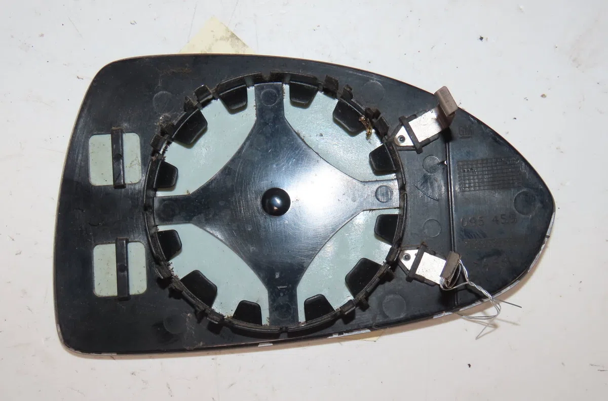 Glace  retroviseur exterieur gauche Opel CORSA D (S07) 1.2 (l08, l68) (2006-2014) 5 portes occasion