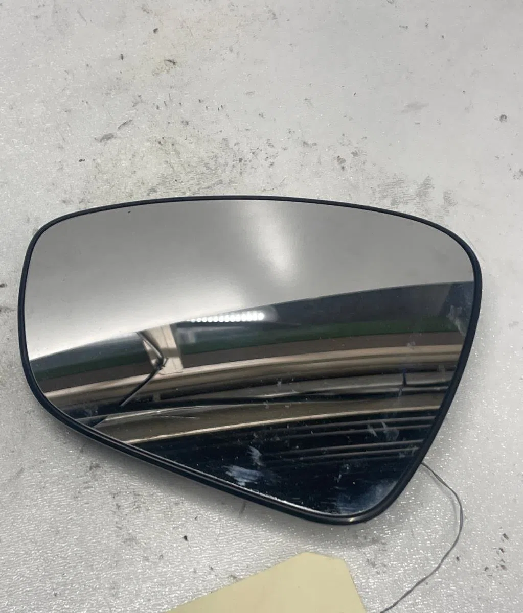 Glace  retroviseur exterieur gauche OPEL CROSSLAND X PHASE 1 occasion