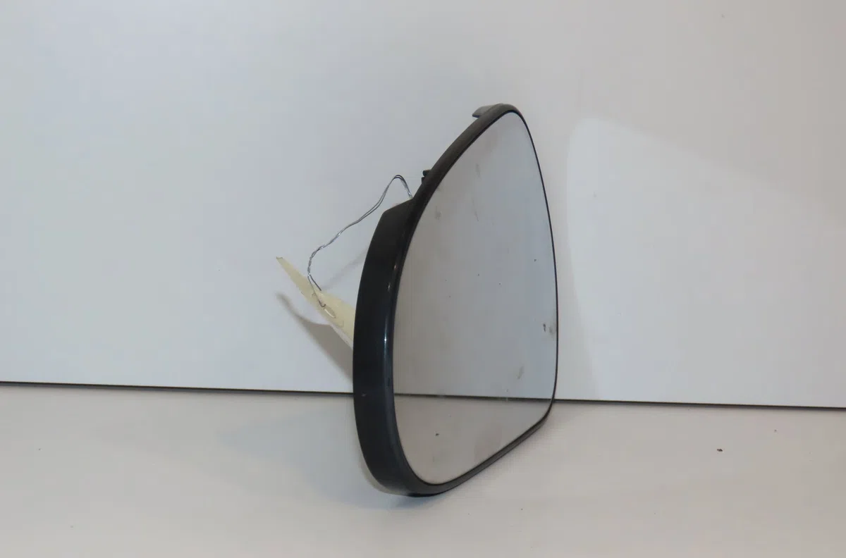 Glace  retroviseur exterieur gauche Peugeot 207-207 (WA_, WC_) 1.4 hdi (2006-2015) 5 portes occasion