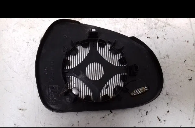 Glace  retroviseur exterieur gauche Peugeot 207-207 (WA_, WC_) 1.6 16v vti (2007-2012) 5 portes occasion