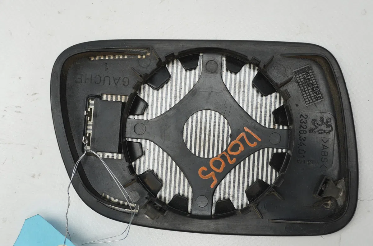 Glace  retroviseur exterieur gauche Peugeot 407 SW (6E_) 2.0 hdi 135 (2004-2010) occasion
