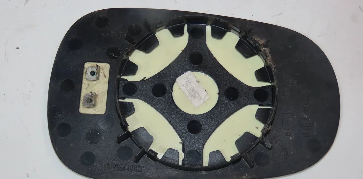 Glace  retroviseur exterieur gauche Renault CLIO II (BB_, CB_) 1.9 d (b-cb0e, bb0j) (1998-2005) occasion