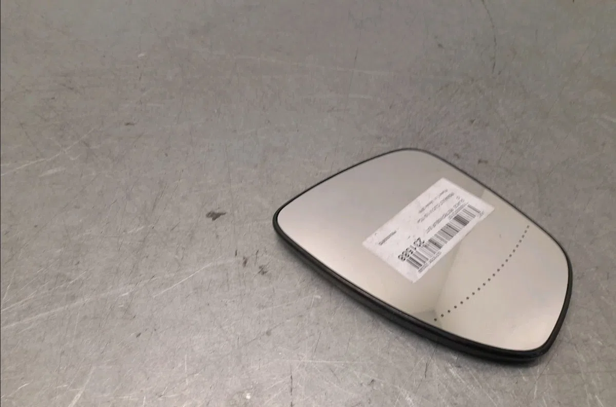 Glace  retroviseur exterieur gauche Renault CLIO V (B7_) 1.0 tce 100 (b7mt) (2019) occasion