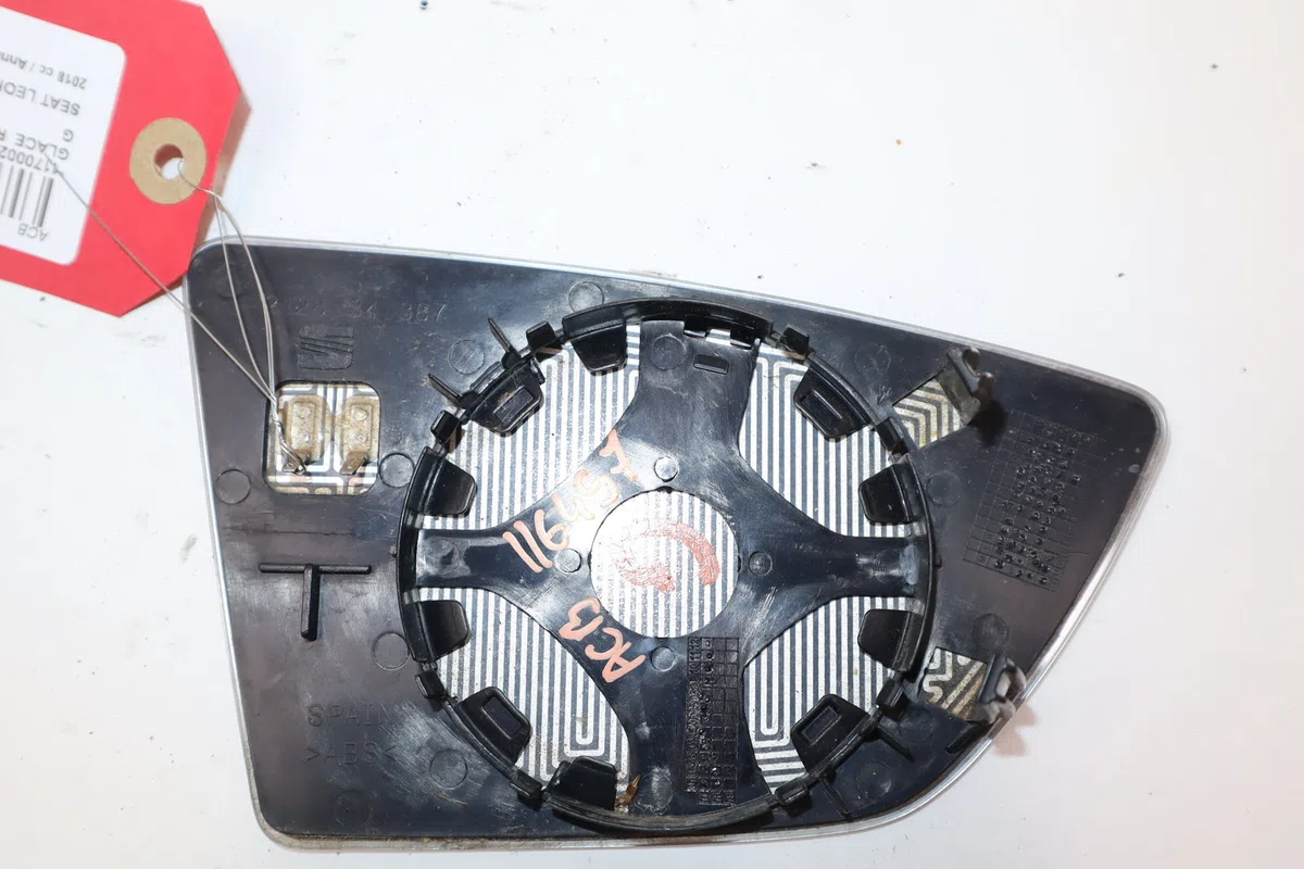 Glace  retroviseur exterieur gauche Seat LEON (5F1) 2.0 tdi (2012-2020) 5 portes occasion