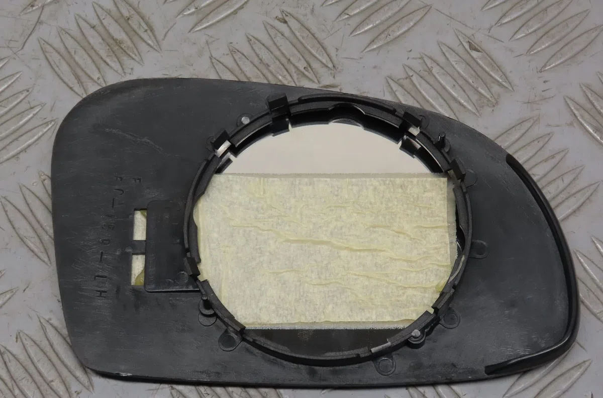 Glace  retroviseur exterieur gauche Volkswagen PASSAT B5.5 Variant (3B6) 1.9 tdi (2000-2005) occasion
