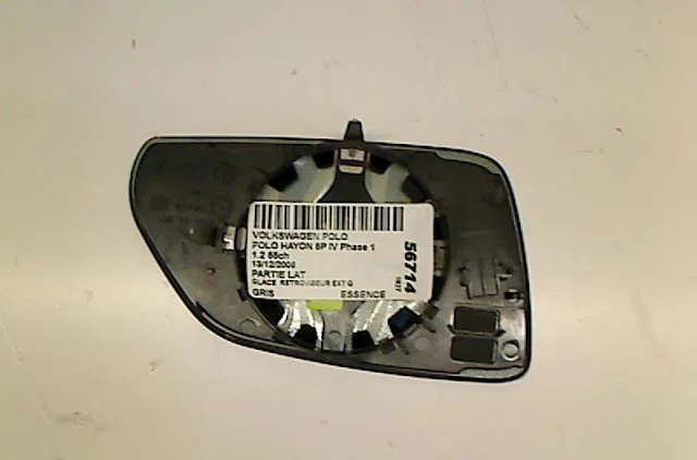 Glace  retroviseur exterieur gauche VOLKSWAGEN POLO IV 2006 occasion