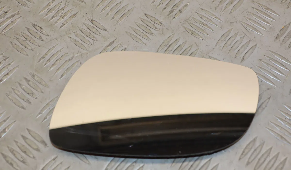 Glace  retroviseur exterieur gauche Volkswagen TOURAN (1T1, 1T2) 1.9 tdi (2003-2004) 5 portes occasion