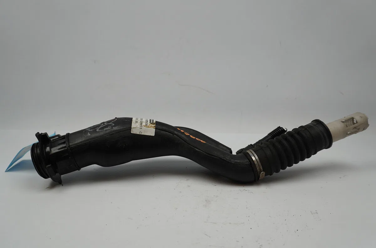 Goulotte carburant Renault TRAFIC II Camionnette (FL) 1.9 dci 100 (fl0c) (2001-2006) occasion