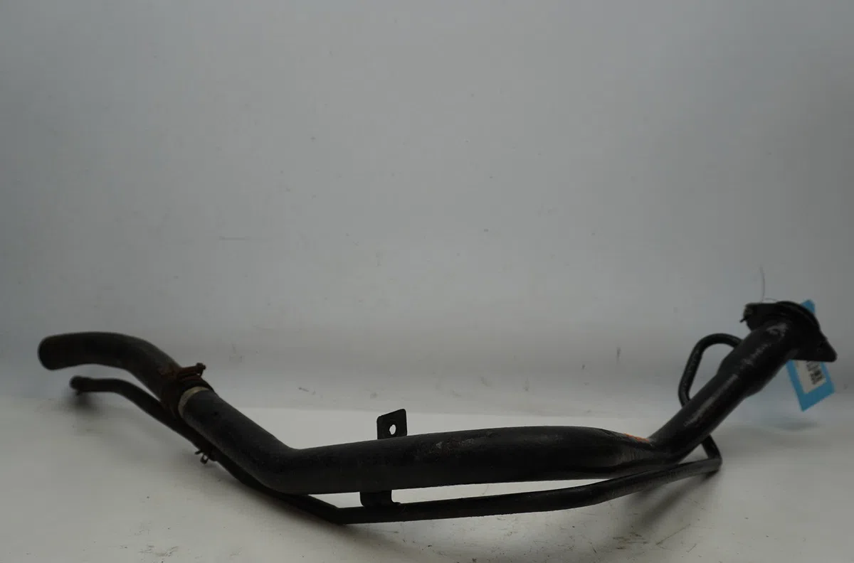 Goulotte carburant SUZUKI SWIFT III  1.3 VVT 4X4 occasion