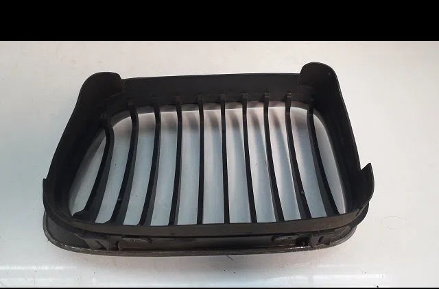 Grille calandre d Bmw 3 (E46) 320 d (1998-2001) occasion