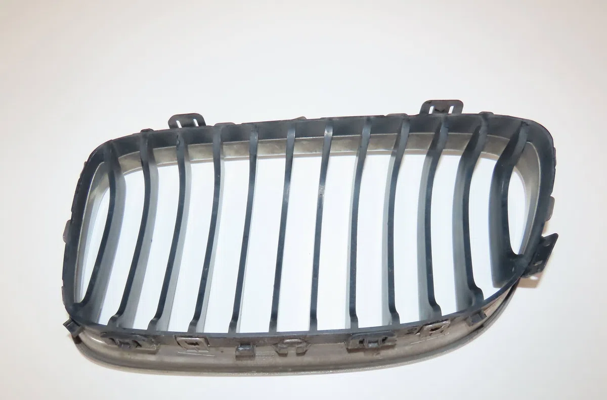 Grille calandre d Bmw 3 (E90) 330 d (2005-2008) occasion