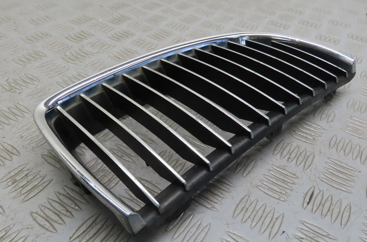 Grille calandre d Bmw 3 (E90) 330 xd (2005-2008) occasion