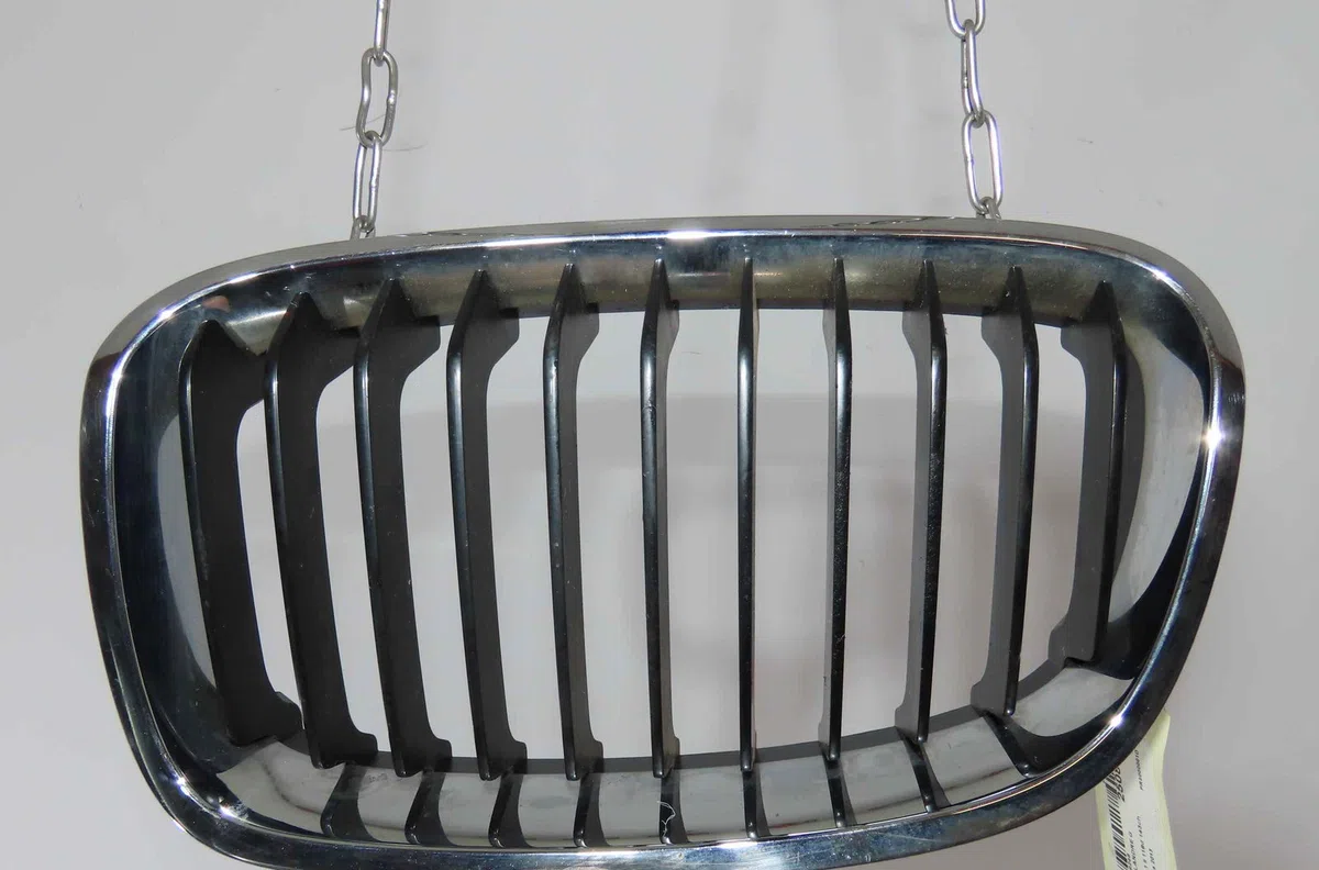 Grille calandre g B.M.W. SERIE 1 II occasion