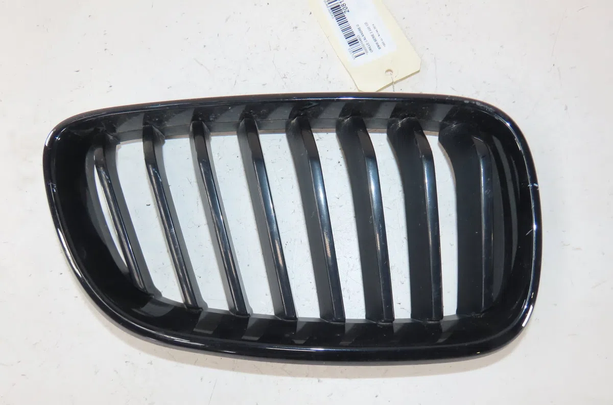 Grille calandre g Bmw 2 Coupé (F22, F87) 220 d (2012-2014) occasion