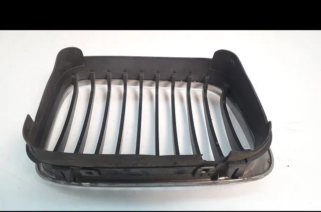 Grille calandre g Bmw 3 (E46) 320 d (1998-2001) occasion