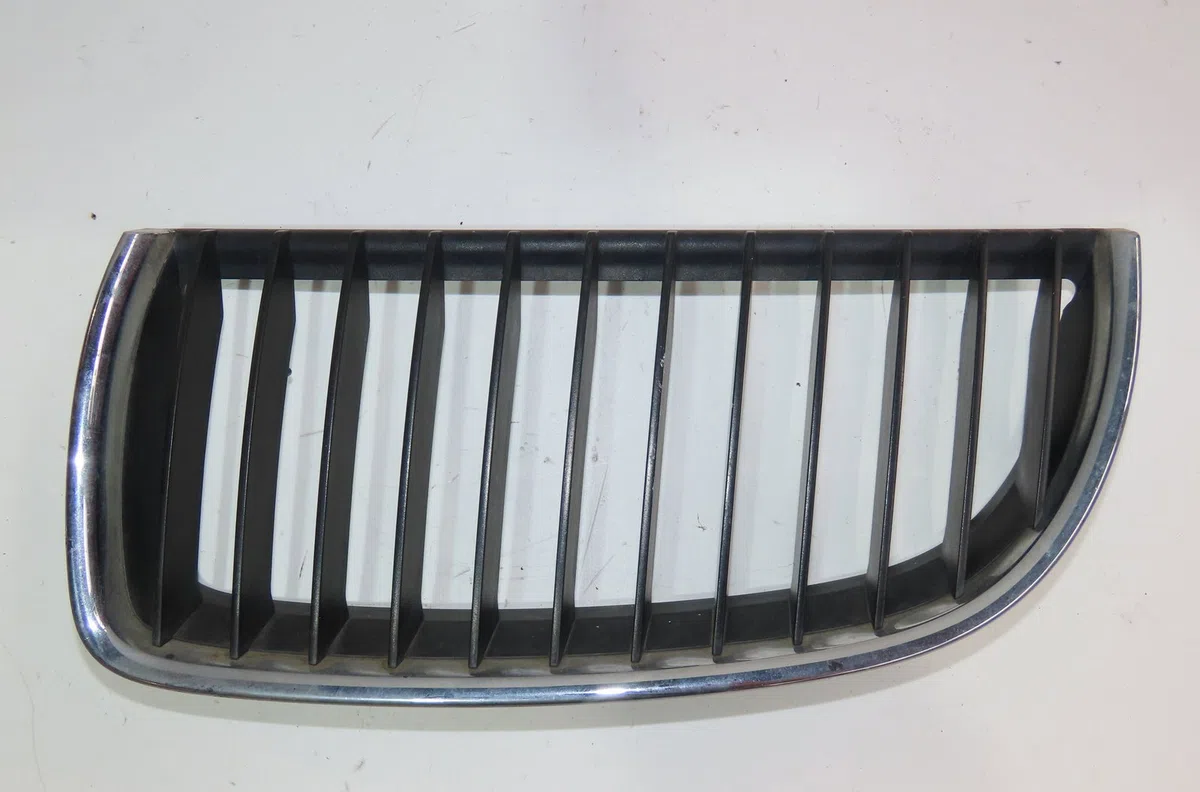 Grille calandre g Bmw 3 (E90) 318 d (2007-2011) occasion