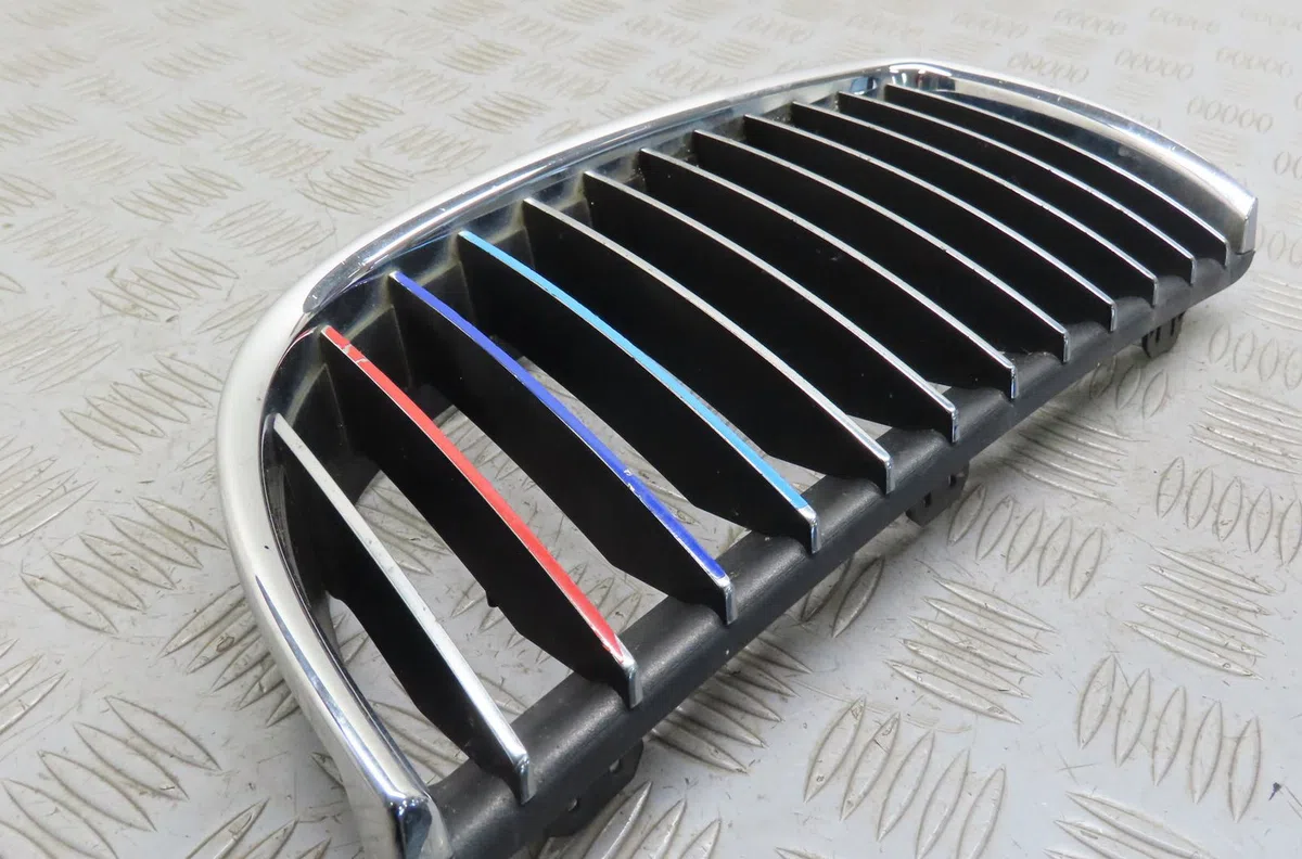 Grille calandre g Bmw 3 (E90) 330 xd (2005-2008) occasion