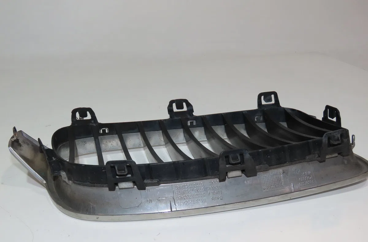 Grille calandre g Bmw 3 Touring (F31) 316 d (2012-2019) occasion