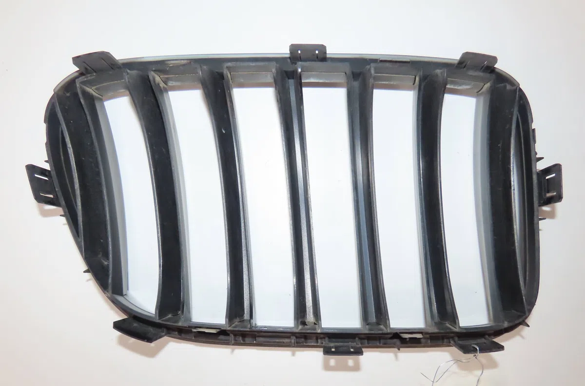 Grille calandre g Bmw X3 (F25) Xdrive 20 d (2010-2014) occasion
