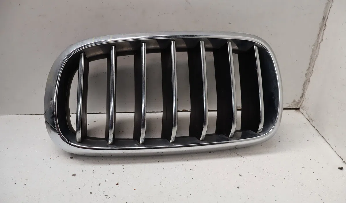 Grille calandre g Bmw X5 (F15, F85) Xdrive 40e (2015-2018) occasion